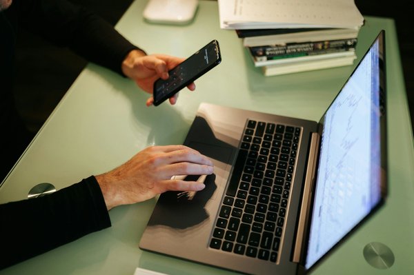 Décrochez la liberté financière avec les signaux trading telegram